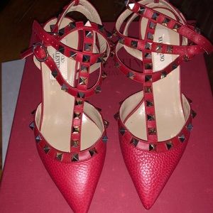 Authentic Valentino rockstud kitten heel